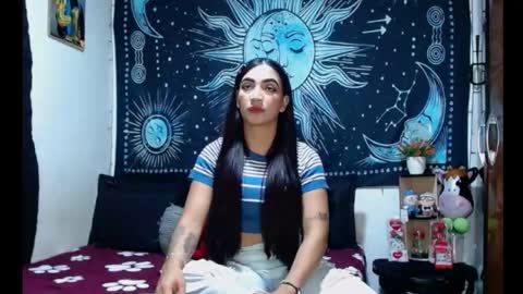 Snapshot of kylie_capricorn chatting on 05.16.26 kylie online show from 05.16.26