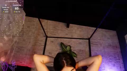 Snapshot of kylie_foxxxy chatting on 11.15.25 Kylie online show from 11.15.25