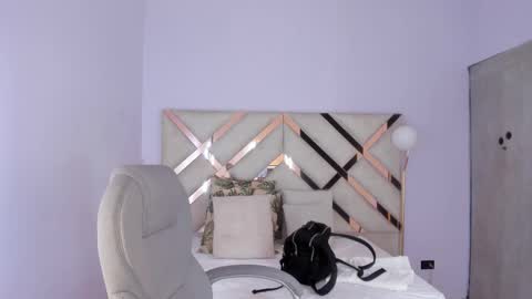 Kylie Reyes  online show from 03.10.26