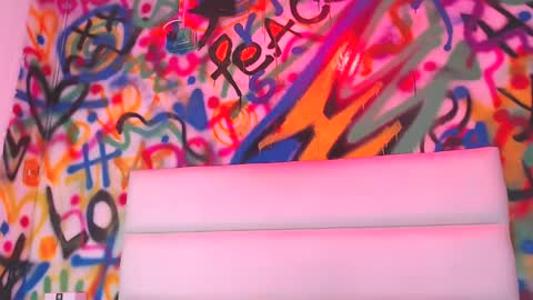 Snapshot of kyliebenson chatting on 02.03.25 Melissa online show from 02.03.25