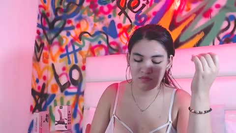 Snapshot of kyliebenson chatting on 02.03.25 Melissa online show from 02.03.25