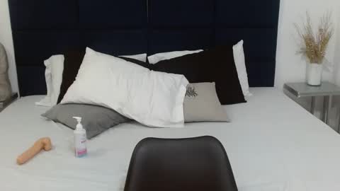 Snapshot of kyliebenson chatting on 03.08.25 Melissa online show from 03.08.25