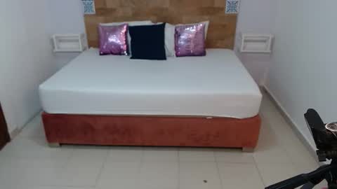 Melissa online show from 12.21.25