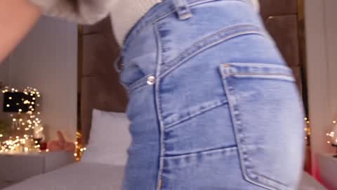 Kylie  online show from 12.31.24