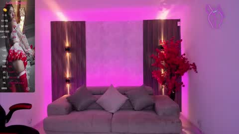  KYLIE  online show from 02.20.25