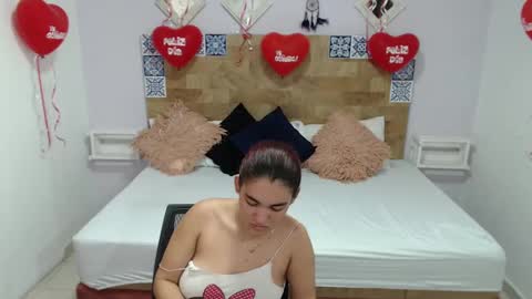 Kylie online show from 02.16.25