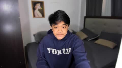 Snapshot of kyll_collins chatting on 12.11.24 kyll_collins online show from 12.11.24