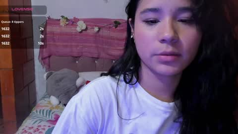 Snapshot of kyomi_beth chatting on 01.13.25 kyomi online show from 01.13.25