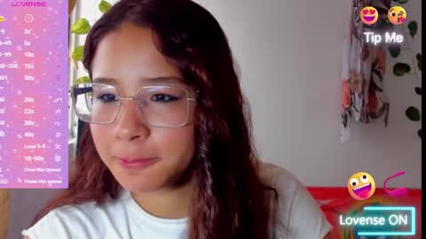 Snapshot of kyomi_beth chatting on 09.11.25 kyomi online show from 09.11.25