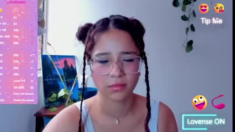 Snapshot of kyomi_beth chatting on 09.23.25 kyomi online show from 09.23.25