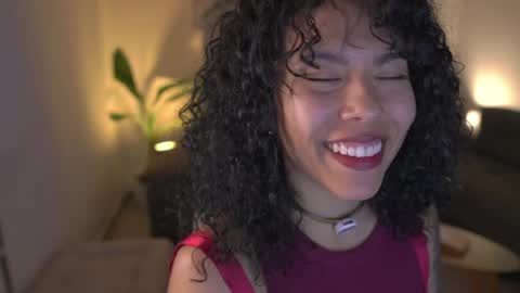 schedule 300 pm - 1100pm colombia time online show from 04.05.26