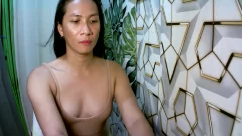 kyutshyne online show from 04.18.26