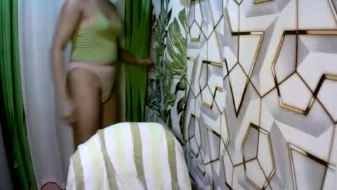 kyutshyne online show from 04.18.26