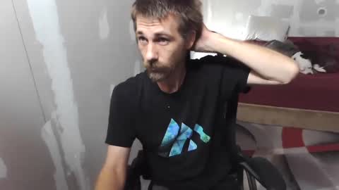 l1v1nth3dr3am online show from 10.10.25