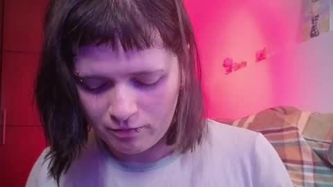 Snapshot of la_femme_fatale_ chatting on 04.18.26 Hanna FREE ONLYFANS online show from 04.18.26