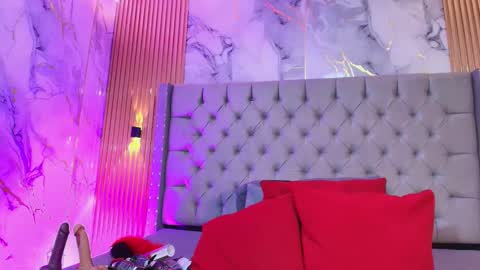 Snapshot of la_indiia chatting on 11.19.25 la_indiia online show from 11.19.25