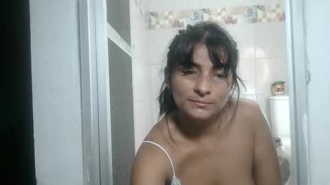 Snapshot of la_wuaifu1 chatting on 11.16.25 la_wuaifu1 online show from 11.16.25