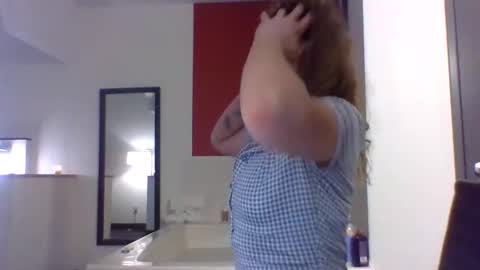 laady_jaee online show from 01.18.26