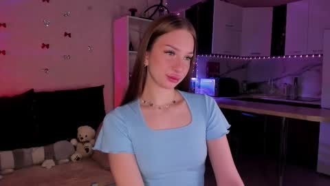 Snapshot of lababyalice chatting on 02.14.26 Alice online show from 02.14.26