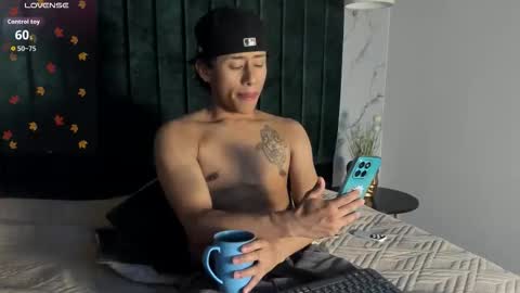 Snapshot of labrinthteasing chatting on 09.15.25 labrinthteasing online show from 09.15.25