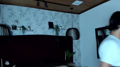 Snapshot of labrinthteasing chatting on 11.16.25 labrinthteasing online show from 11.16.25