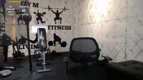 Snapshot of labrinthteasing chatting on 11.17.25 labrinthteasing online show from 11.17.25