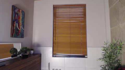 labrinthteasing online show from 01.09.26