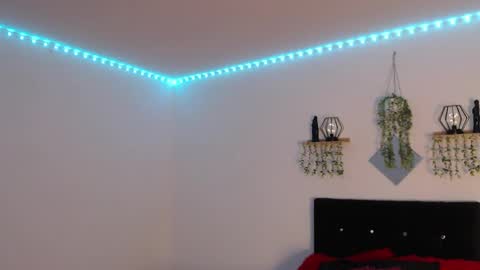 labrinthteasing online show from 04.06.26