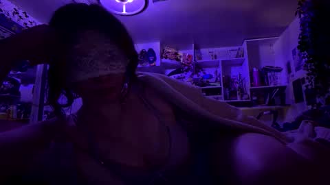 lacedinsin online show from 02.04.26