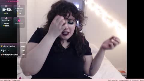 Lacey online show from 03.03.25