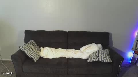 Laci Aioki online show from 04.15.26