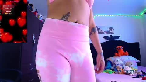 Snapshot of lacolombiana_bitch chatting on 01.08.26 Valentina online show from 01.08.26