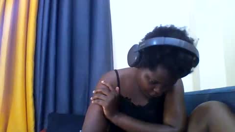 Snapshot of ladar_ chatting on 02.03.26 vida online show from 02.03.26