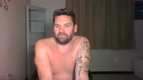 Snapshot of ladiesmandaddy chatting on 11.20.25 Don Kedick online show from 11.20.25