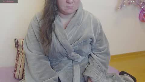 Snapshot of lady_adrianna chatting on 02.28.25 Lady Adrianna online show from 02.28.25