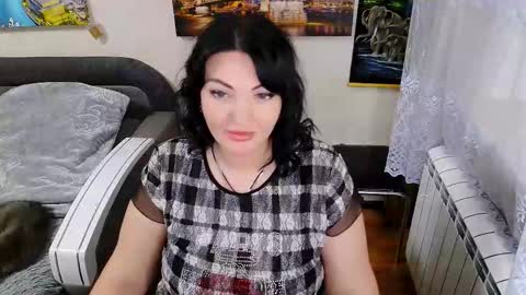 lady_boom_ online show from 11.21.25