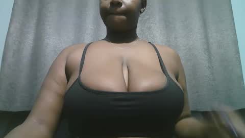 lady_dearra online show from 01.08.26