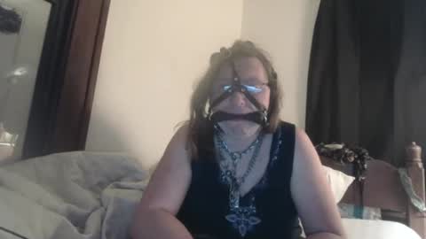 Snapshot of lady_delilah_ts chatting on 01.05.25 Delilah-Catherine online show from 01.05.25