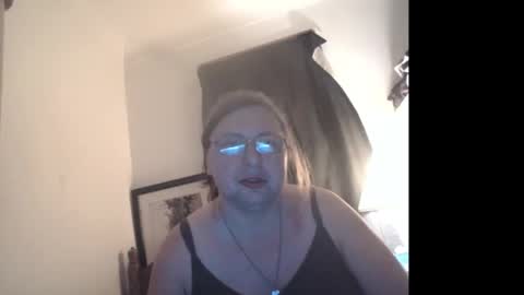 Snapshot of lady_delilah_ts chatting on 02.16.25 Delilah-Catherine online show from 02.16.25