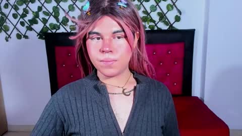 Evelynn online show from 10.04.25