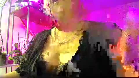 Snapshot of lady_gloria chatting on 01.04.25 Lady Gloria online show from 01.04.25