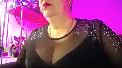 Snapshot of lady_gloria chatting on 02.09.25 Lady Gloria online show from 02.09.25