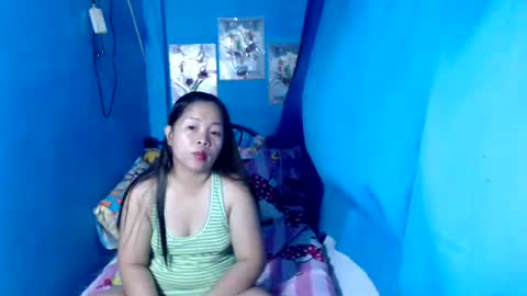Snapshot of lady_in_bed69 chatting on 04.27.26 lady_in_bed69 online show from 04.27.26
