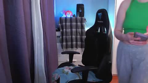 Angelika online show from 02.25.26