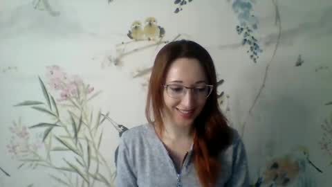 Snapshot of lady_noyabrina chatting on 11.18.25 Kira online show from 11.18.25