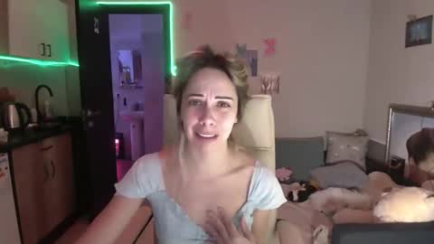 lady_smile69 online show from 11.15.25