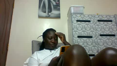 Snapshot of ladyblossoms19 chatting on 01.15.25 lindah32 online show from 01.15.25
