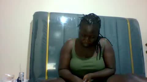 Snapshot of ladyblossoms19 chatting on 02.26.25 lindah32 online show from 02.26.25