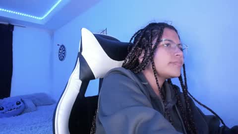  Lady  online show from 02.14.25