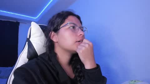  Lady  online show from 02.21.25